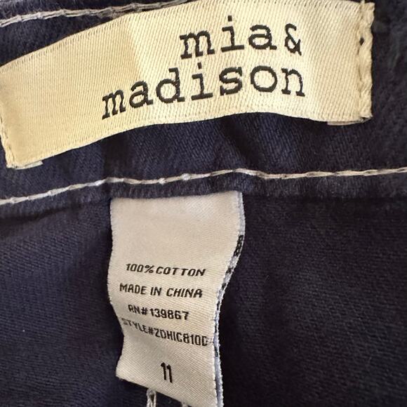 Mia & Madison Women 5 Pocket Design High Rise Wide Leg Mom Blue Denim Size 11 - Picture 4 of 7